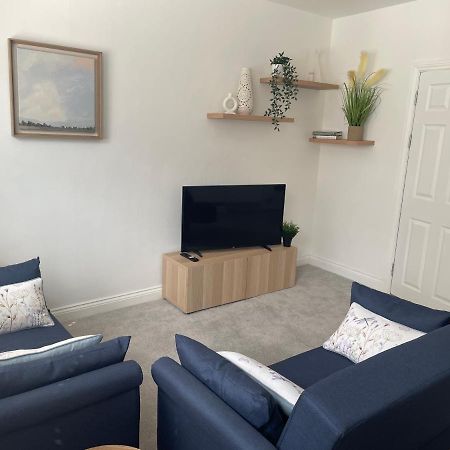 Apartment #1 - At 12 Story St Kingston upon Hull Esterno foto