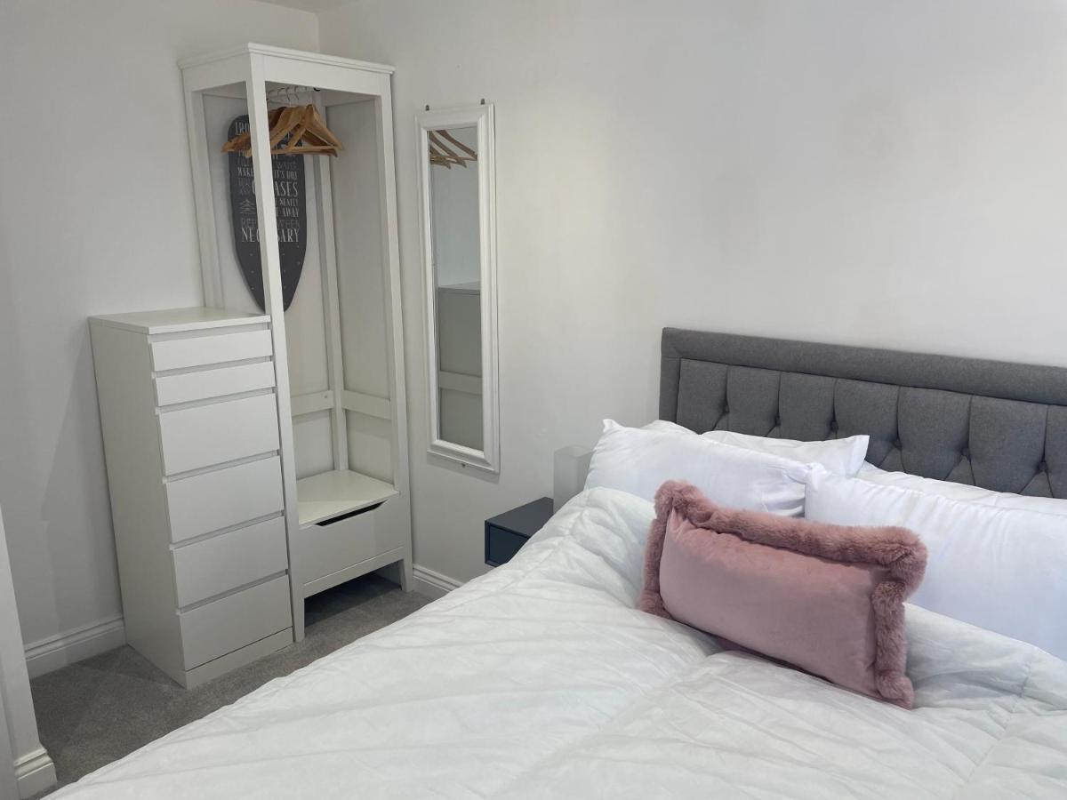 Apartment #1 - At 12 Story St Kingston upon Hull Esterno foto