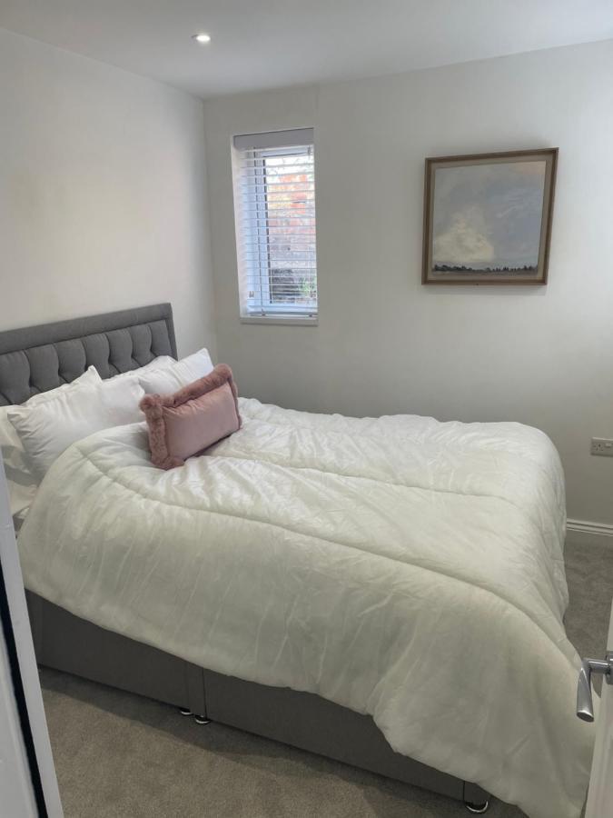 Apartment #1 - At 12 Story St Kingston upon Hull Esterno foto